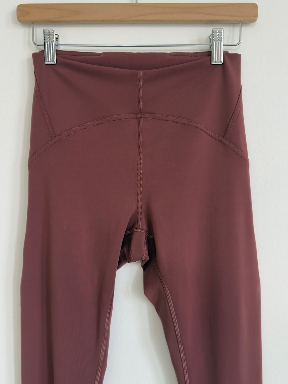 Lululemon InStill High-Rise Tight 25” Smoky Red Size 6 Leggings - Picture 3 of 11